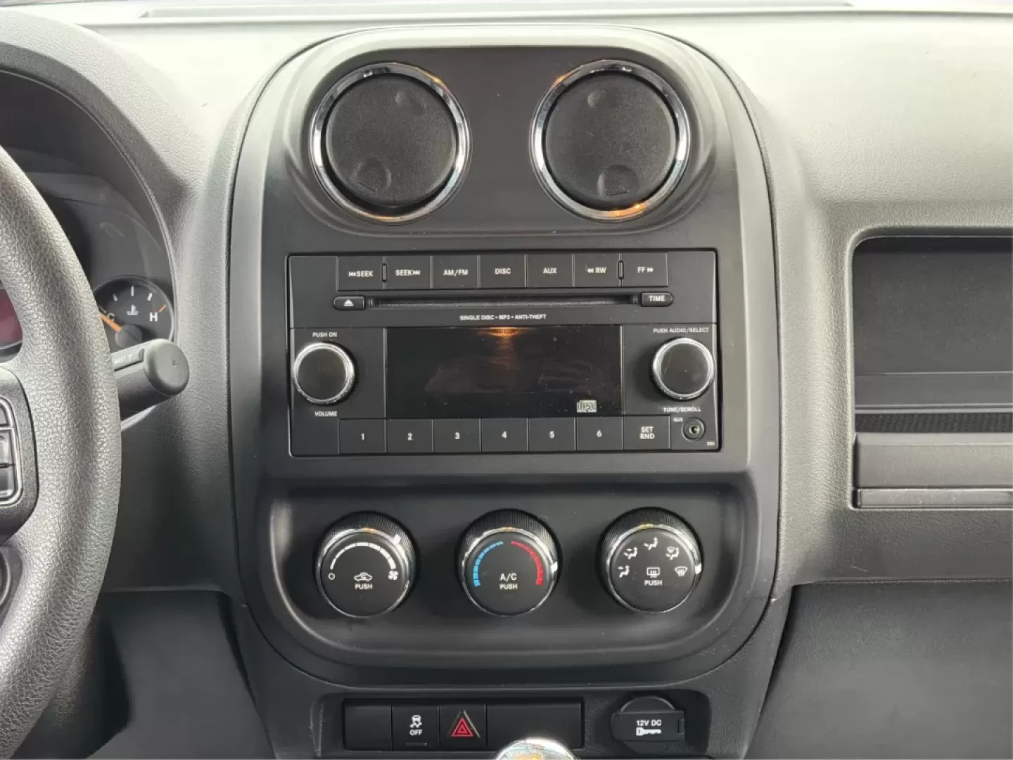 2015 Jeep Patriot Altitude Edition (1C4NJPBA7FD) with an 2L I-4 DOHC engine, Automatic transmission, located at 1184 Kauffman Ave, Fairborn, OH, 45324, (937) 908-9800, 39.807072, -84.030914 - **Adventure Awaits with the 2015 Jeep Patriot Altitude Edition!**<br /> <br /> Are you ready to elevate your weekend adventures or make daily commutes a breeze? At Advantage Car and Credit in Fairborn, OH, we have just the vehicle for you-the 2015 Jeep Patriot Altitude Edition! This rugged yet comfo - Photo#13