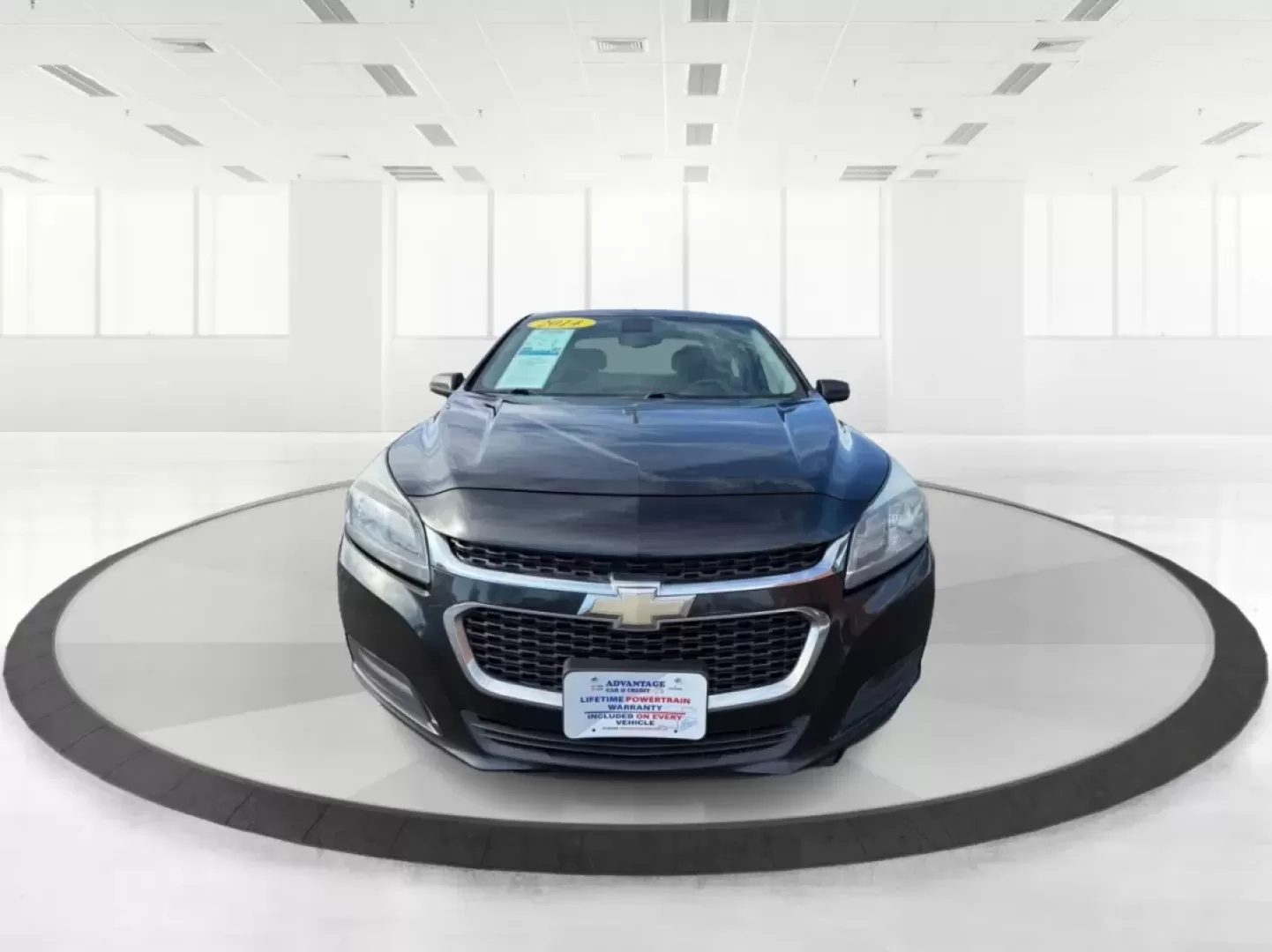 2014 Chevrolet Malibu 1LS (1G11B5SL3EF) with an ECOTEC 2.5L I-4 gasoline direct injection engine, 6-Speed Automatic transmission, located at 1230 East Main St, Xenia, OH, 45385, (937) 908-9800, 39.688026, -83.910172 - Discover the perfect blend of style, comfort, and performance with the 2014 Chevrolet Malibu 1LS, now available at Advantage Car and Credit in Xenia, OH! If you're seeking a dependable vehicle for your daily commute, weekend getaways, or family outings, this sedan is designed to meet your needs. Wit - Photo#7