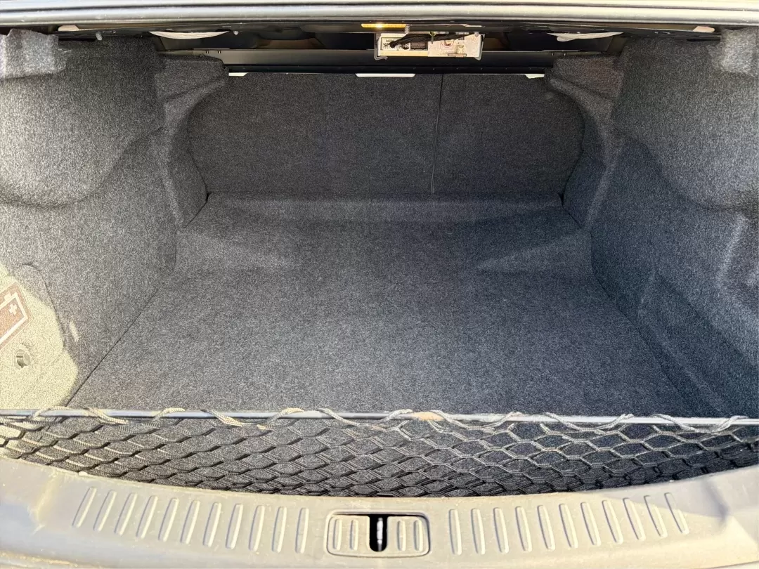 2014 Chevrolet Malibu 1LS (1G11B5SL3EF) with an ECOTEC 2.5L I-4 gasoline direct injection engine, located at 1230 East Main St, Xenia, OH, 45385, (937) 908-9800, 39.688026, -83.910172 - Discover the perfect blend of style, comfort, and performance with the 2014 Chevrolet Malibu 1LS, now available at Advantage Car and Credit in Xenia, OH! If you're seeking a dependable vehicle for your daily commute, weekend getaways, or family outings, this sedan is designed to meet your needs. Wit - Photo#12