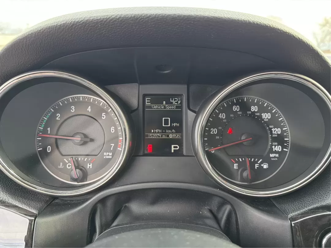 2013 Jeep Grand Cherokee Laredo (1C4RJFAG1DC) with an Other engine, located at 1184 Kauffman Ave, Fairborn, OH, 45324, (937) 908-9800, 39.807072, -84.030914 - **Explore Adventure with the 2013 Jeep Grand Cherokee Laredo Your Ultimate SUV Awaits!**<br /> <br /> Are you ready to elevate your driving experience and tackle every journey with style and confidence? At Advantage Car and Credit in Fairborn, OH, we proudly present a remarkable 2013 Jeep Grand Che - Photo#15