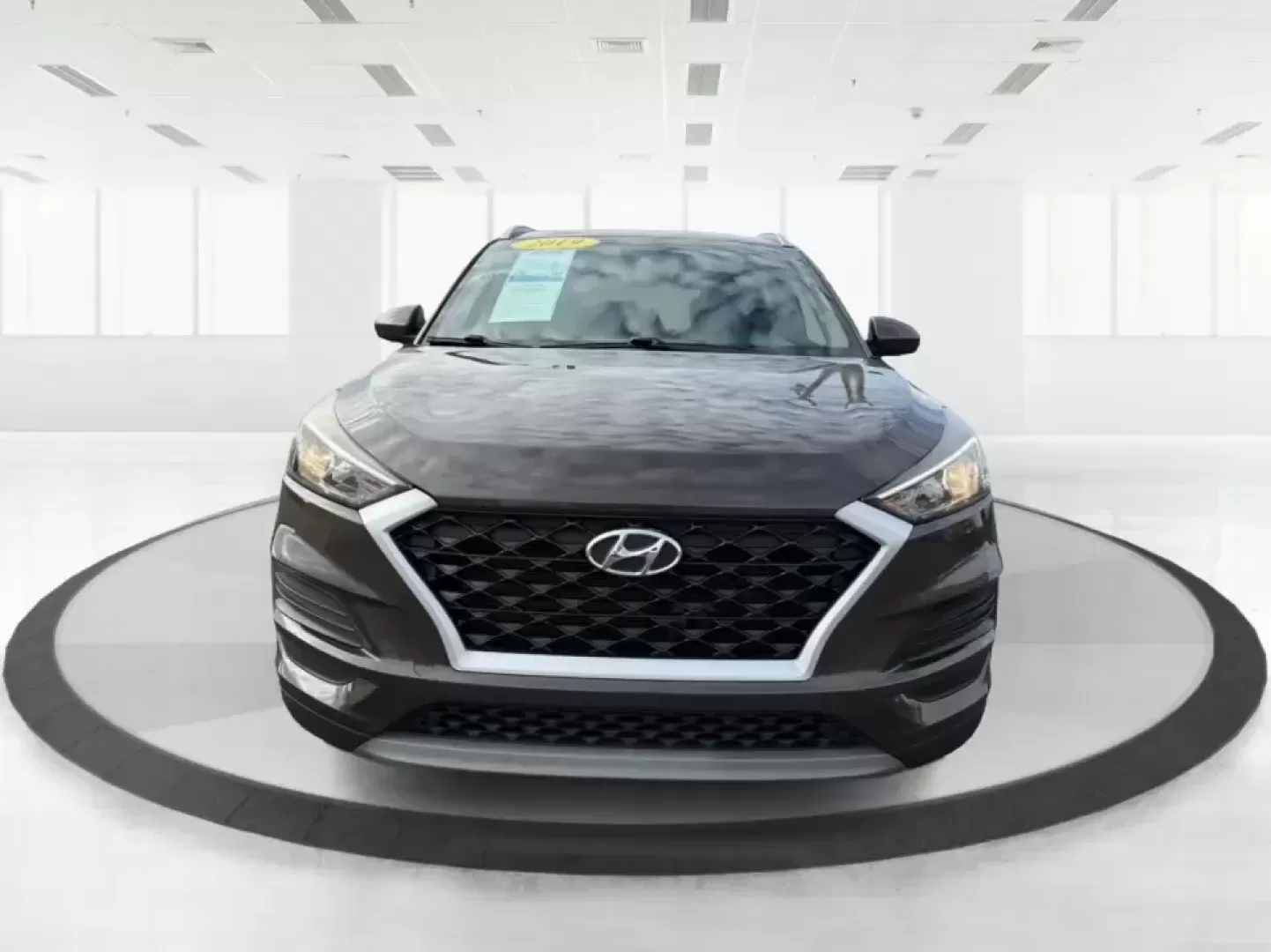 2019 Hyundai Tucson SEL (KM8J3CAL6KU) with an Theta 2.4L I-4 gasoline direct injection engine, 6A transmission, located at 1184 Kauffman Ave, Fairborn, OH, 45324, (937) 908-9800, 39.807072, -84.030914 - **Adventure Awaits with the 2019 Hyundai Tucson SEL at Advantage Car and Credit - Fairborn!**<br /> <br /> Are you ready to elevate your lifestyle and explore the great outdoors? The 2019 Hyundai Tucson SEL is the perfect companion for both weekend adventures and everyday commutes. With its spacious - Photo#7