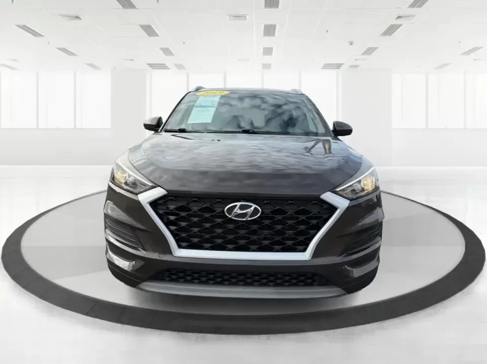 2019 Hyundai Tucson SEL (KM8J3CAL6KU) with an Theta 2.4L I-4 gasoline direct injection engine, 6A transmission, located at 1230 East Main St, Xenia, OH, 45385, (937) 908-9800, 39.688026, -83.910172 - **Adventure Awaits with the 2019 Hyundai Tucson SEL at Advantage Car and Credit - Fairborn!**<br /> <br /> Are you ready to elevate your lifestyle and explore the great outdoors? The 2019 Hyundai Tucson SEL is the perfect companion for both weekend adventures and everyday commutes. With its spacious - Photo#7