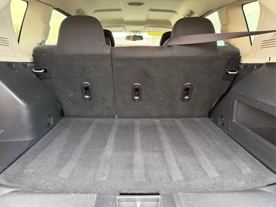 2016 Jeep Compass Sport (1C4NJDBB2GD) with an 2.4L I-4 DOHC engine, CVT transmission, located at 8750 N County Rd 25A, Piqua, OH, 45356, (937) 908-9800, 40.164391, -84.232513 - Discover the perfect blend of adventure and practicality with the 2016 Jeep Compass Sport, available now at Advantage Car and Credit in Fairborn, OH. This versatile SUV is designed for those who crave both weekend escapades and everyday functionality. Whether you're a growing family looking for a sp - Photo#12