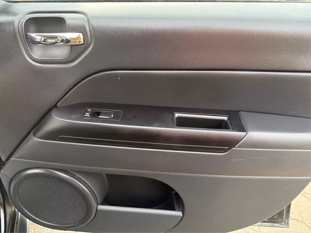 2016 Jeep Compass Sport (1C4NJDBB2GD) with an 2.4L I-4 DOHC engine, CVT transmission, located at 8750 N County Rd 25A, Piqua, OH, 45356, (937) 908-9800, 40.164391, -84.232513 - Discover the perfect blend of adventure and practicality with the 2016 Jeep Compass Sport, available now at Advantage Car and Credit in Fairborn, OH. This versatile SUV is designed for those who crave both weekend escapades and everyday functionality. Whether you're a growing family looking for a sp - Photo#18