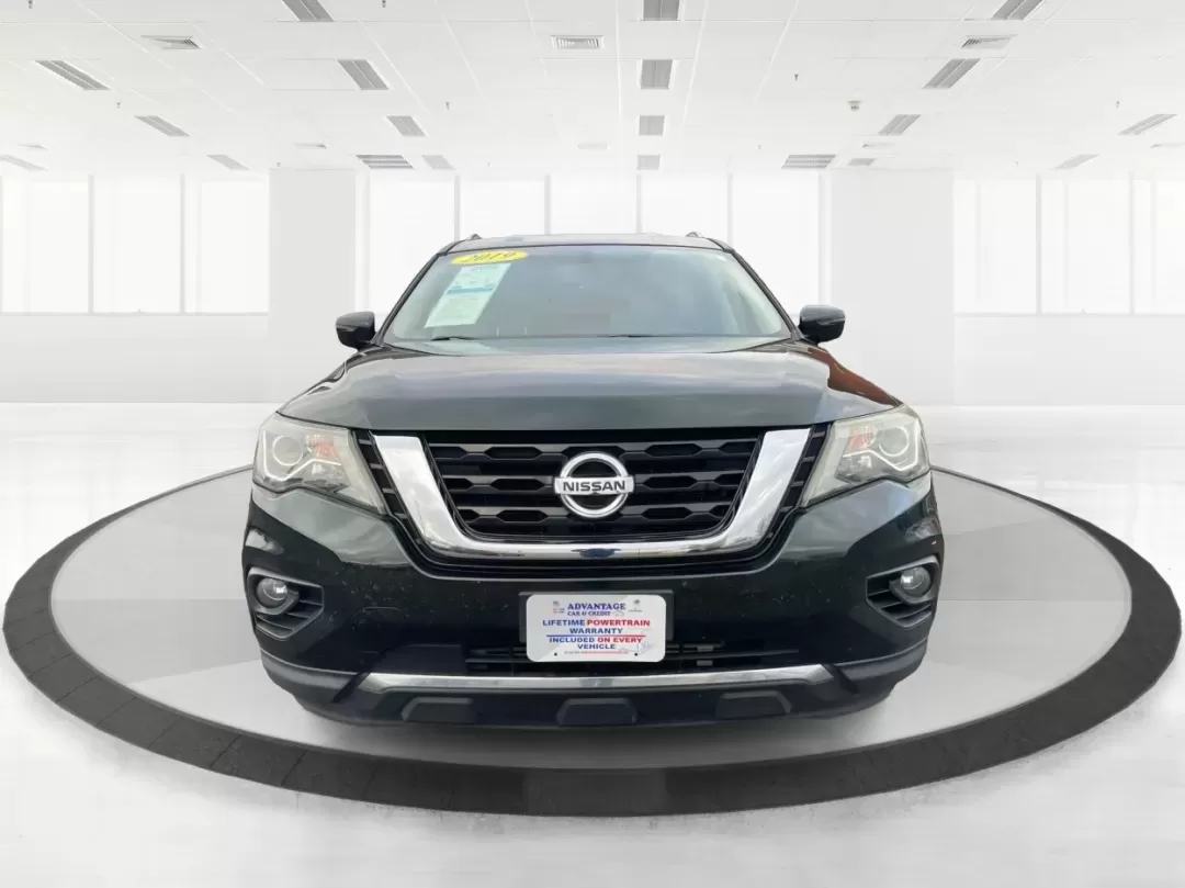 2019 Nissan Pathfinder SV (5N1DR2MMXKC) with an 3.5L V-6 gasoline direct injection engine, located at 1184 Kauffman Ave, Fairborn, OH, 45324, (937) 908-9800, 39.807072, -84.030914 - Unlock the adventure of your dreams with the 2019 Nissan Pathfinder SV, a versatile SUV that's perfect for growing families, weekend getaways, and long commutes alike. Imagine hitting the road with your loved ones, equipped with ample seating and storage, ready to explore the beautiful landscapes su - Photo#7