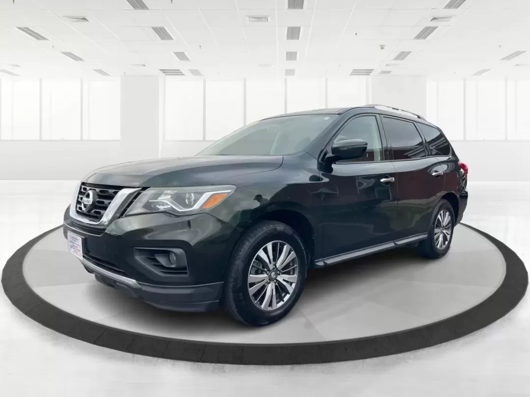 2019 Nissan Pathfinder SV (5N1DR2MMXKC) with an 3.5L V-6 gasoline direct injection engine, located at 1184 Kauffman Ave, Fairborn, OH, 45324, (937) 908-9800, 39.807072, -84.030914 - Unlock the adventure of your dreams with the 2019 Nissan Pathfinder SV, a versatile SUV that's perfect for growing families, weekend getaways, and long commutes alike. Imagine hitting the road with your loved ones, equipped with ample seating and storage, ready to explore the beautiful landscapes su - Photo#8