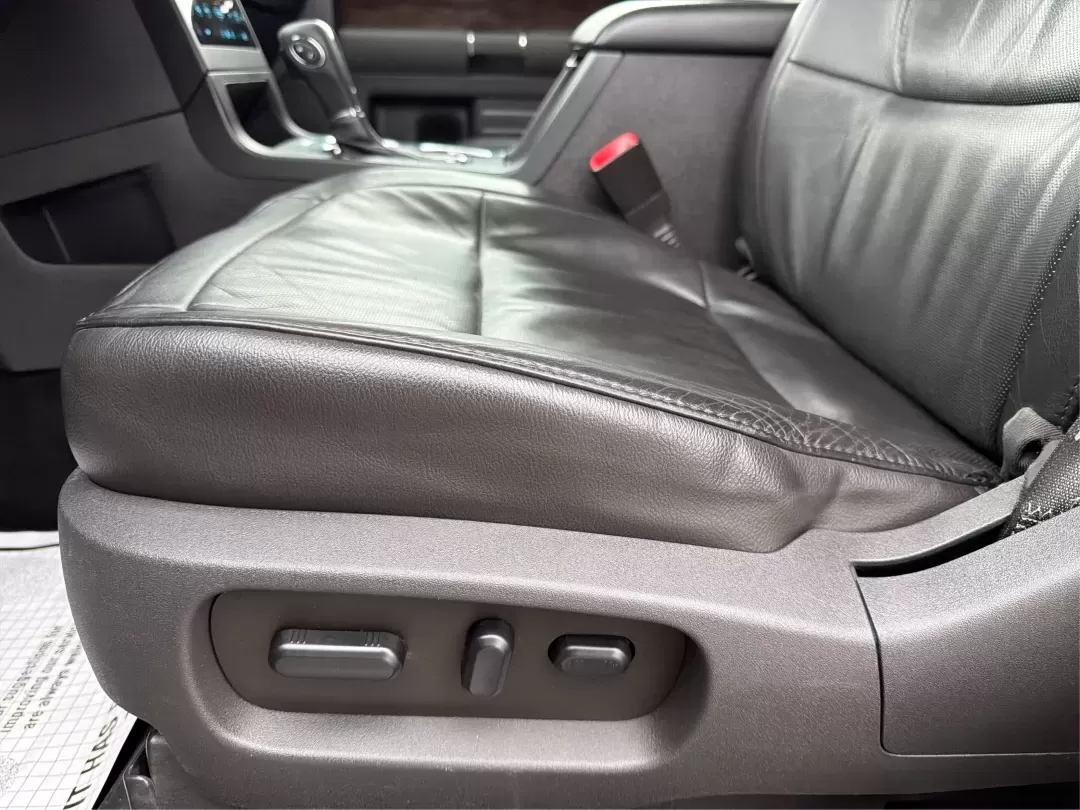 2014 Ford Flex Limited (2FMGK5D89EB) with an 3.5L V-6 DOHC engine, 6-Speed Automatic Overdrive transmission, located at 401 Woodman Dr, Riverside, OH, 45431, (937) 908-9800, 39.760899, -84.123421 - Are you ready to upgrade your lifestyle with a reliable vehicle that accommodates both family adventures and daily commutes? Look no further than this stunning 2014 Ford Flex Limited, available now at Advantage Car and Credit in Moraine, OH. With its spacious interior, versatile cargo capacity, and - Photo#18