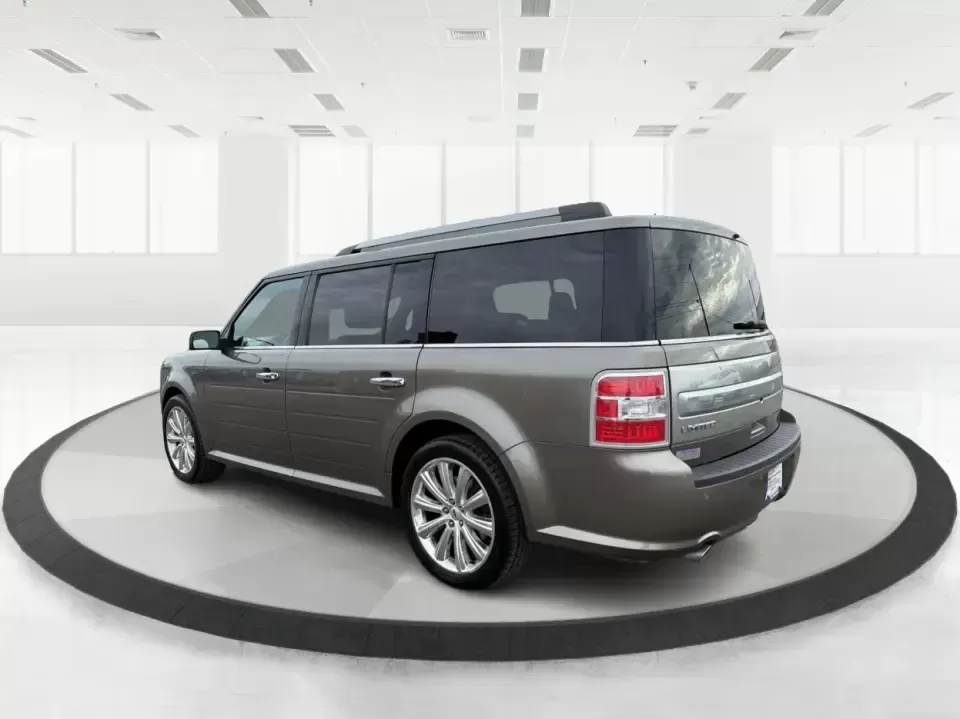 2014 Ford Flex Limited (2FMGK5D89EB) with an 3.5L V-6 DOHC engine, 6-Speed Automatic Overdrive transmission, located at 1230 East Main St, Xenia, OH, 45385, (937) 908-9800, 39.688026, -83.910172 - Are you ready to upgrade your lifestyle with a reliable vehicle that accommodates both family adventures and daily commutes? Look no further than this stunning 2014 Ford Flex Limited, available now at Advantage Car and Credit in Moraine, OH. With its spacious interior, versatile cargo capacity, and - Photo#4