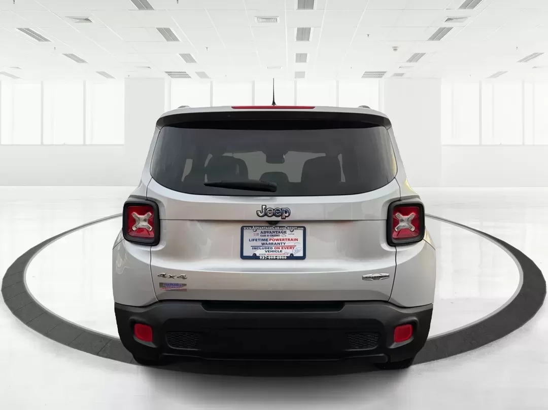 2017 Jeep Renegade Latitude 4x4 (ZACCJBBBXHP) with an Other engine, located at 4508 South Dixie Dr, Moraine, OH, 45439, (937) 908-9800, 39.689976, -84.218452 - **Adventure Awaits: Your 2017 Jeep Renegade Latitude 4x4 in Moraine, OH!**<br /> <br /> Are you ready to elevate your lifestyle and explore the open road? Whether you're a weekend warrior seeking new trails or a busy commuter navigating the urban landscape, our 2017 Jeep Renegade Latitude 4x4 is the - Photo#3