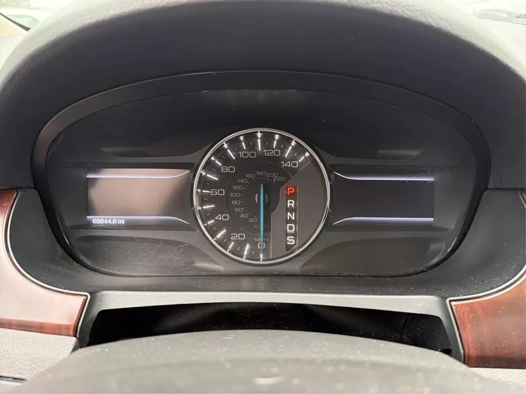 2013 Ford Edge Limited (2FMDK4KC5DB) with an 3.5L V-6 DOHC engine, located at 1951 S Dayton Lakeview Rd., New Carlisle, OH, 45344, (937) 908-9800, 39.890999, -84.050255 - 2013 Ford Edge Limited - Photo#15