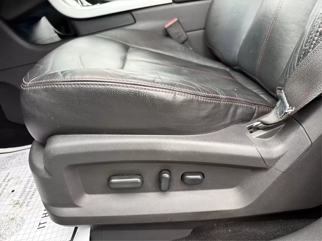 2013 Ford Edge Limited (2FMDK4KC5DB) with an 3.5L V-6 DOHC engine, located at 1951 S Dayton Lakeview Rd., New Carlisle, OH, 45344, (937) 908-9800, 39.890999, -84.050255 - 2013 Ford Edge Limited - Photo#18