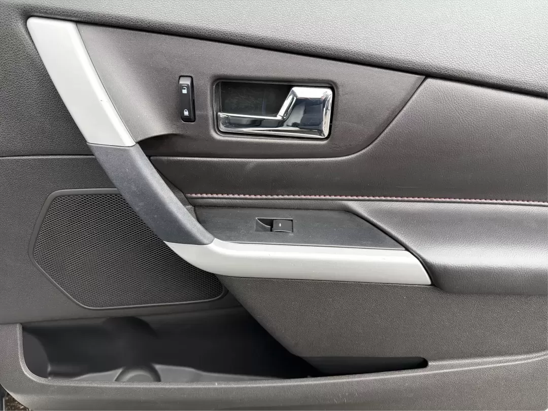 2013 Ford Edge Limited (2FMDK4KC5DB) with an 3.5L V-6 DOHC engine, located at 1951 S Dayton Lakeview Rd., New Carlisle, OH, 45344, (937) 908-9800, 39.890999, -84.050255 - 2013 Ford Edge Limited - Photo#20