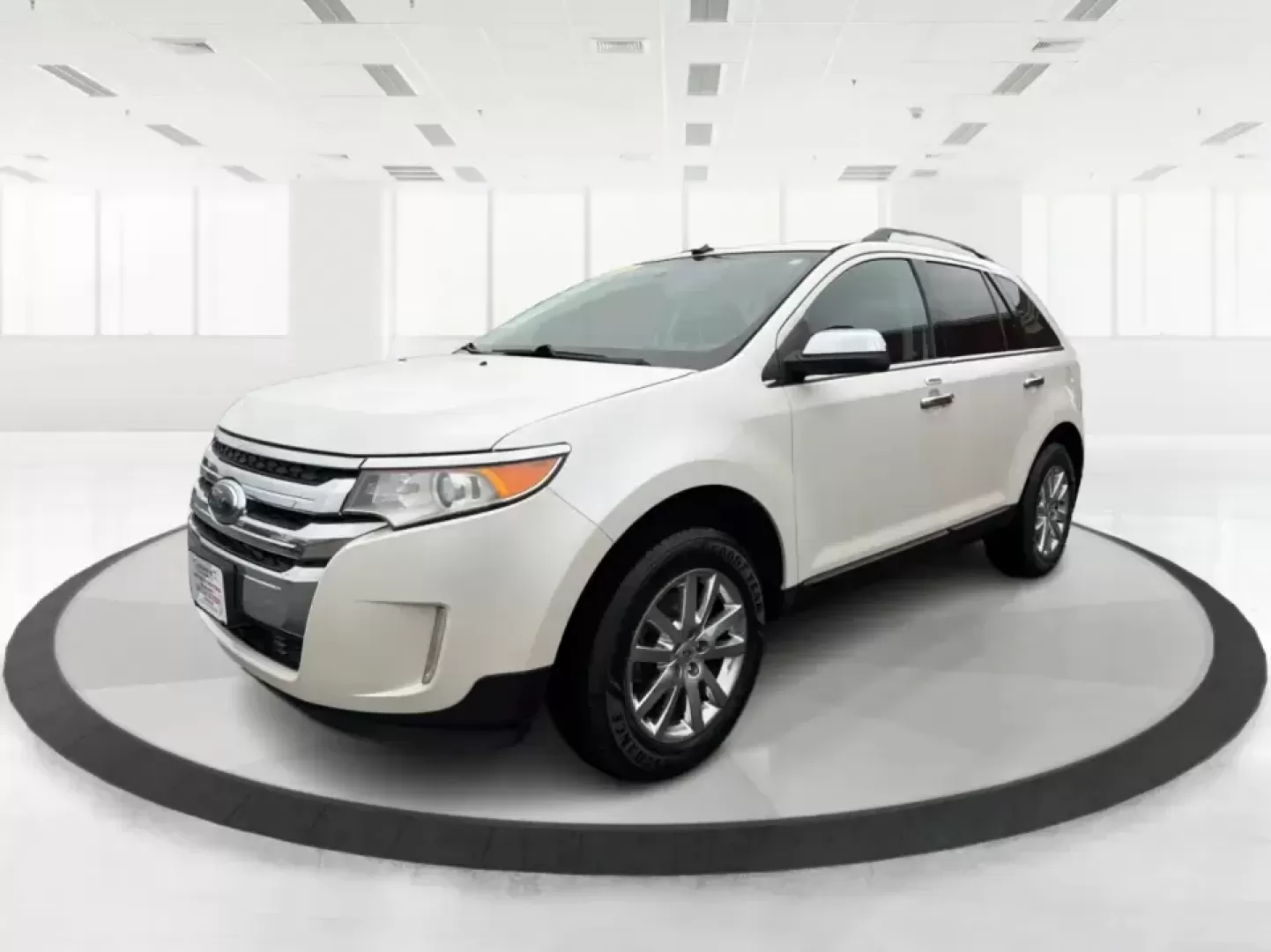 2013 Ford Edge Limited (2FMDK4KC5DB) with an 3.5L V-6 DOHC engine, 6-Speed Automatic transmission, located at 1951 S Dayton Lakeview Rd., New Carlisle, OH, 45344, (937) 908-9800, 39.890999, -84.050255 - ### Elevate Your Lifestyle with the 2013 Ford Edge Limited at Advantage Car and Credit in New Carlisle, OH!<br /> <br /> Are you ready to upgrade your family adventures, daily commutes, or weekend getaways? The 2013 Ford Edge Limited is here to transform your driving experience! With its sophisticat - Photo#8