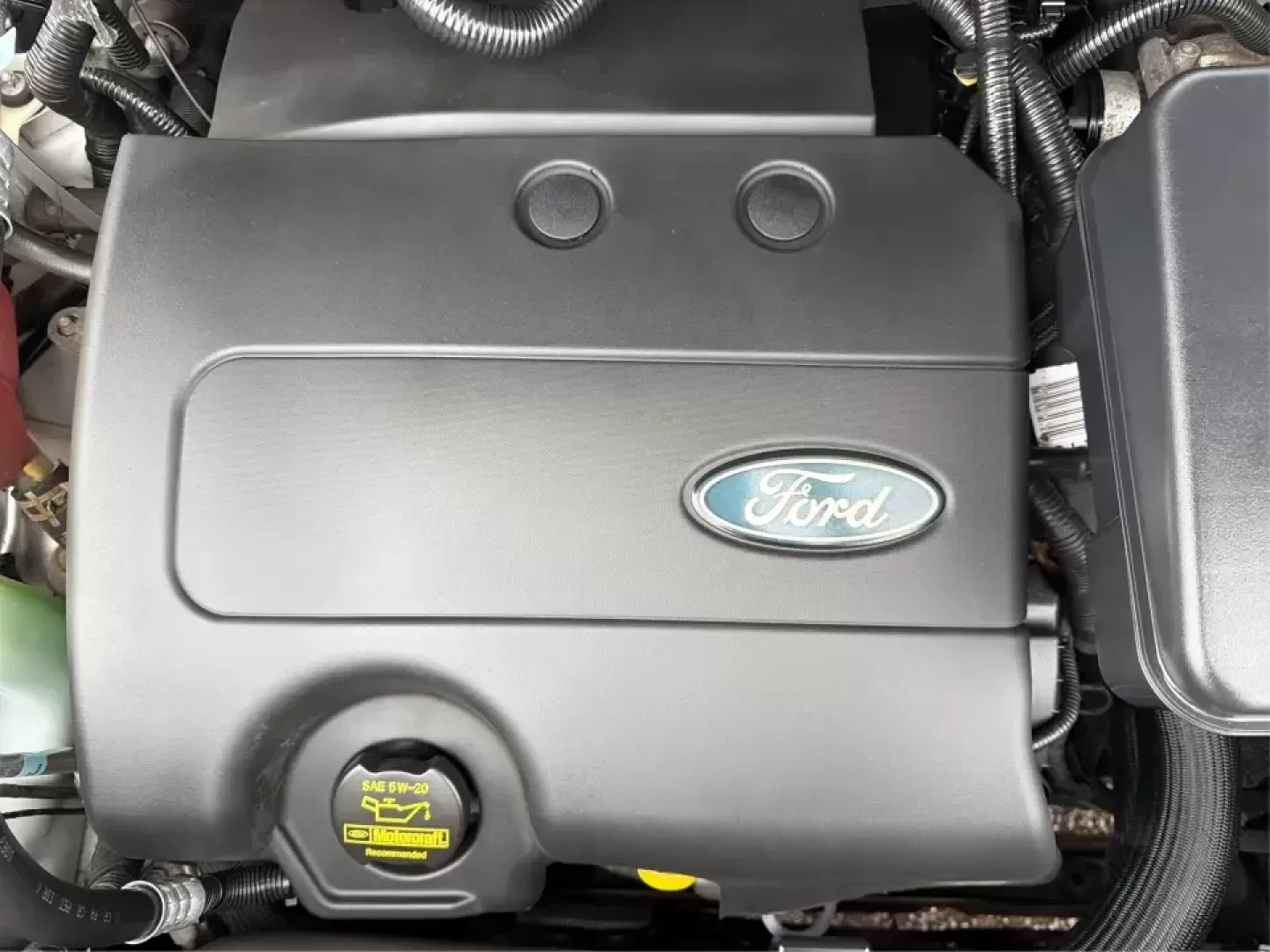 2013 Ford Edge Limited (2FMDK4KC5DB) with an 3.5L V-6 DOHC engine, 6-Speed Automatic transmission, located at 1951 S Dayton Lakeview Rd., New Carlisle, OH, 45344, (937) 908-9800, 39.890999, -84.050255 - ### Elevate Your Lifestyle with the 2013 Ford Edge Limited at Advantage Car and Credit in New Carlisle, OH!<br /> <br /> Are you ready to upgrade your family adventures, daily commutes, or weekend getaways? The 2013 Ford Edge Limited is here to transform your driving experience! With its sophisticat - Photo#11