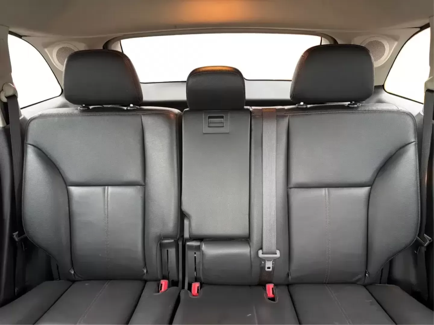 2013 Ford Edge Limited (2FMDK4KC5DB) with an 3.5L V-6 DOHC engine, 6-Speed Automatic transmission, located at 1951 S Dayton Lakeview Rd., New Carlisle, OH, 45344, (937) 908-9800, 39.890999, -84.050255 - ### Elevate Your Lifestyle with the 2013 Ford Edge Limited at Advantage Car and Credit in New Carlisle, OH!<br /> <br /> Are you ready to upgrade your family adventures, daily commutes, or weekend getaways? The 2013 Ford Edge Limited is here to transform your driving experience! With its sophisticat - Photo#14