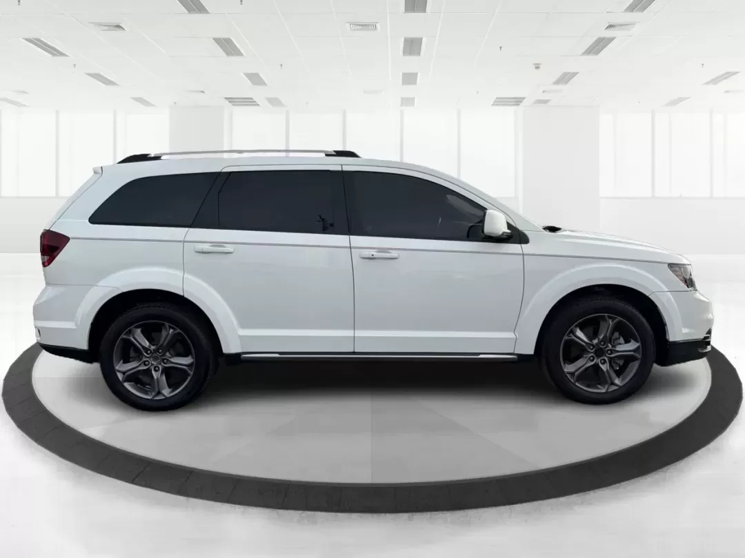 2018 Dodge Journey Crossroad FWD (3C4PDCGBXJT) with an 2.4L L4 DOHC 16V engine, 4-Speed Automatic transmission, located at 1951 S Dayton Lakeview Rd., New Carlisle, OH, 45344, (937) 908-9800, 39.890999, -84.050255 - 2018 Dodge Journey Crossroad FWD - Photo#1