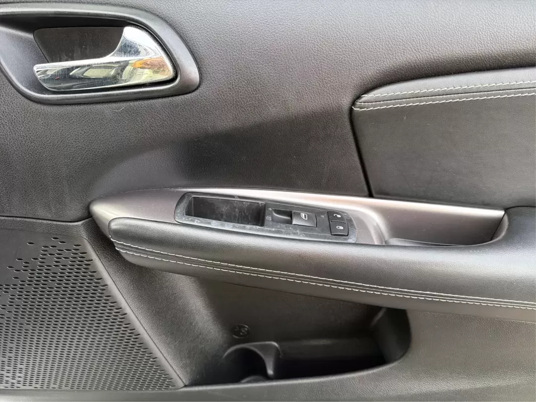 2018 Dodge Journey Crossroad FWD (3C4PDCGBXJT) with an 2.4L L4 DOHC 16V engine, 4-Speed Automatic transmission, located at 1951 S Dayton Lakeview Rd., New Carlisle, OH, 45344, (937) 908-9800, 39.890999, -84.050255 - 2018 Dodge Journey Crossroad FWD - Photo#20