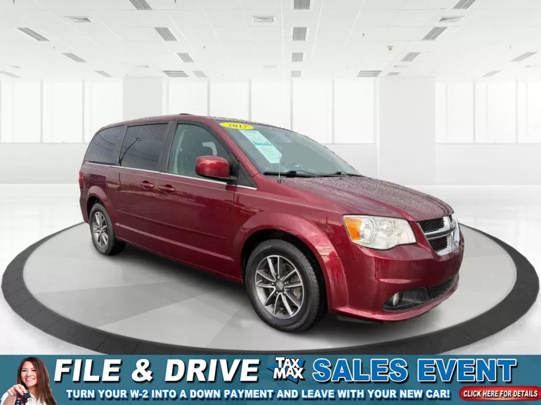 2017 Dodge Grand Caravan SXT (2C4RDGCG2HR) with an Pentastar 3.6L V-6 DOHC engine, located at 1951 S Dayton Lakeview Rd., New Carlisle, OH, 45344, (937) 908-9800, 39.890999, -84.050255 - 2017 Dodge Grand Caravan SXT - Photo#0