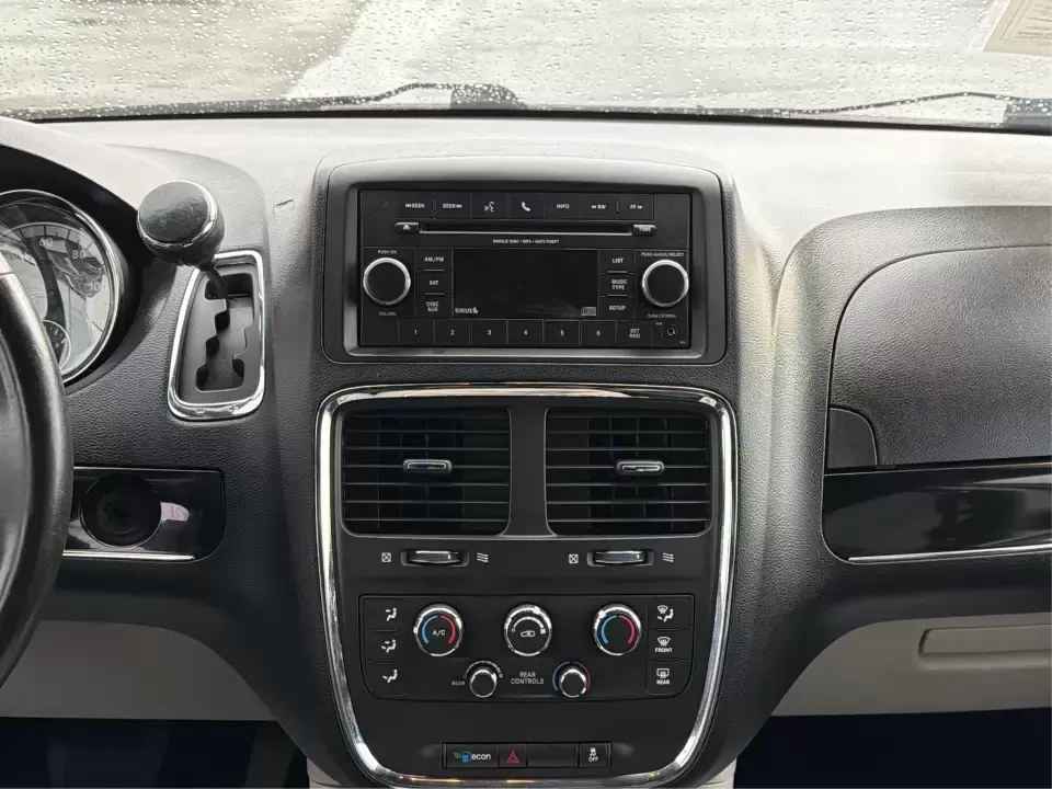 2017 Dodge Grand Caravan (2C4RDGCG2HR) with an Pentastar 3.6L V-6 DOHC engine, located at 8750 N County Rd 25A, Piqua, OH, 45356, (937) 908-9800, 40.164391, -84.232513 - Are you ready to elevate your family adventures or daily commutes with a vehicle that combines space, comfort, and reliability? Look no further than the 2017 Dodge Grand Caravan SXT, now available at Advantage Car and Credit in New Carlisle, OH. This versatile passenger van is perfect for growing fa - Photo#13