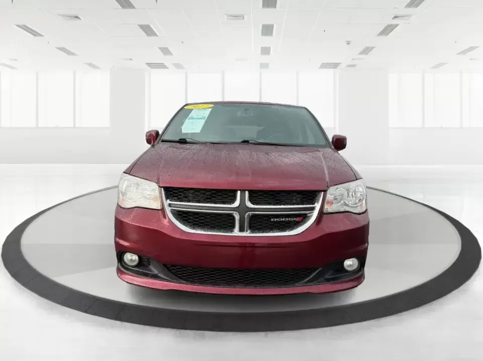 2017 Dodge Grand Caravan SXT (2C4RDGCG2HR) with an Pentastar 3.6L V-6 DOHC engine, 6A transmission, located at 1184 Kauffman Ave, Fairborn, OH, 45324, (937) 908-9800, 39.807072, -84.030914 - Are you ready to elevate your family adventures or daily commutes with a vehicle that combines space, comfort, and reliability? Look no further than the 2017 Dodge Grand Caravan SXT, now available at Advantage Car and Credit in New Carlisle, OH. This versatile passenger van is perfect for growing fa - Photo#7