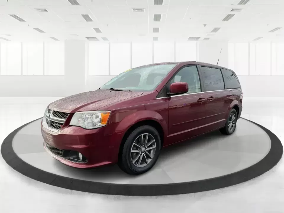 2017 Dodge Grand Caravan SXT (2C4RDGCG2HR) with an Pentastar 3.6L V-6 DOHC engine, 6A transmission, located at 1184 Kauffman Ave, Fairborn, OH, 45324, (937) 908-9800, 39.807072, -84.030914 - Are you ready to elevate your family adventures or daily commutes with a vehicle that combines space, comfort, and reliability? Look no further than the 2017 Dodge Grand Caravan SXT, now available at Advantage Car and Credit in New Carlisle, OH. This versatile passenger van is perfect for growing fa - Photo#8