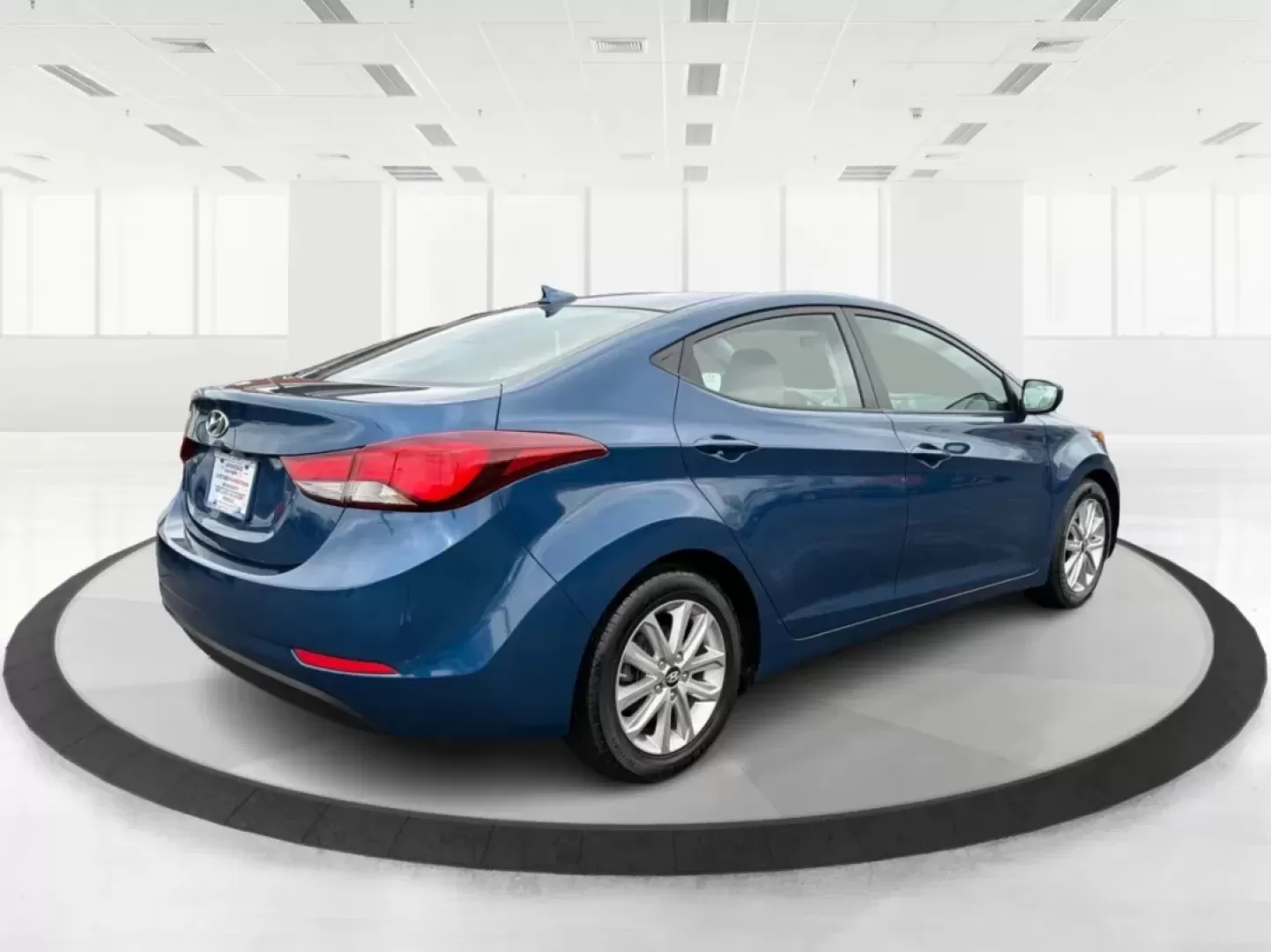 2016 Hyundai Elantra SE (KMHDH4AE9GU) with an Nu 1.8L I-4 DOHC engine, located at 1951 S Dayton Lakeview Rd., New Carlisle, OH, 45344, (937) 908-9800, 39.890999, -84.050255 - ### Discover Your Perfect Ride: 2016 Hyundai Elantra SE at Advantage Car and Credit in New Carlisle, OH<br /> <br /> If you're seeking a dependable vehicle for your daily commute or a stylish sedan for weekend outings, look no further than this stunning 2016 Hyundai Elantra SE, available now at Adva - Photo#2