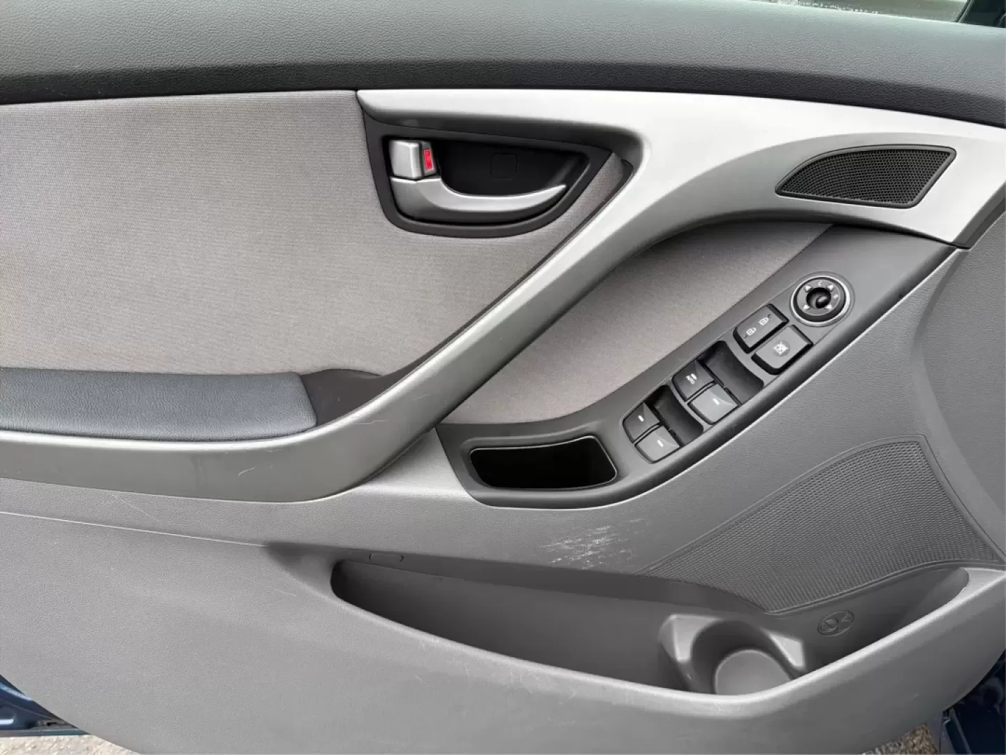 2016 Hyundai Elantra SE (KMHDH4AE9GU) with an Nu 1.8L I-4 DOHC engine, located at 1951 S Dayton Lakeview Rd., New Carlisle, OH, 45344, (937) 908-9800, 39.890999, -84.050255 - ### Discover Your Perfect Ride: 2016 Hyundai Elantra SE at Advantage Car and Credit in New Carlisle, OH<br /> <br /> If you're seeking a dependable vehicle for your daily commute or a stylish sedan for weekend outings, look no further than this stunning 2016 Hyundai Elantra SE, available now at Adva - Photo#16