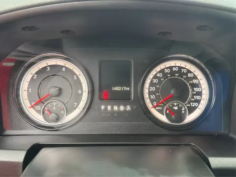 2019 Ram 1500 SLT Crew Cab 4x4 6'4 Box (1C6RR7TT2KS) with an 5.7L V8 OHV 16V engine, 8A transmission, located at 1230 East Main St, Xenia, OH, 45385, (937) 908-9800, 39.688026, -83.910172 - **Unleash Your Adventurous Spirit with the 2019 Ram 1500 SLT Crew Cab 4x4!**<br /> <br /> Are you ready to elevate your lifestyle and take on new adventures? Whether you're hauling equipment for your weekend projects or embarking on a family road trip, the 2019 Ram 1500 SLT Crew Cab 4x4 is designed - Photo#14