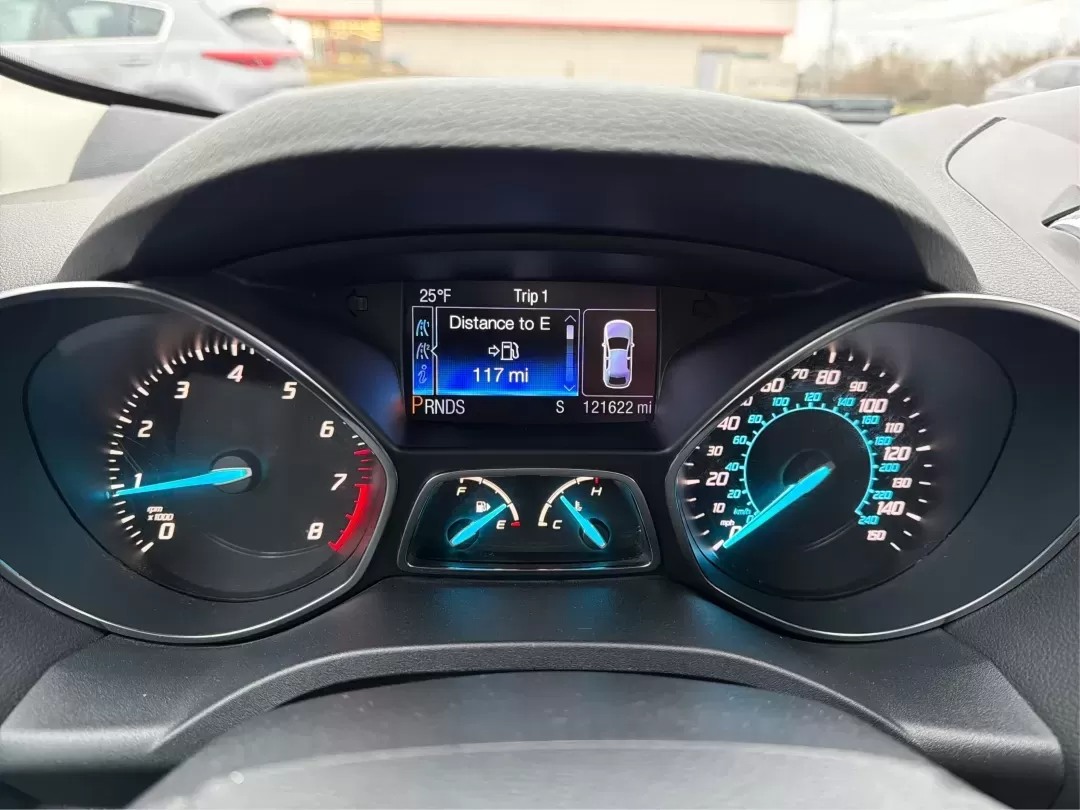 2013 Ford Escape SEL (1FMCU9H99DU) with an Other engine, located at 401 Woodman Dr, Riverside, OH, 45431, (937) 908-9800, 39.760899, -84.123421 - 2013 Ford Escape SEL - Photo#15