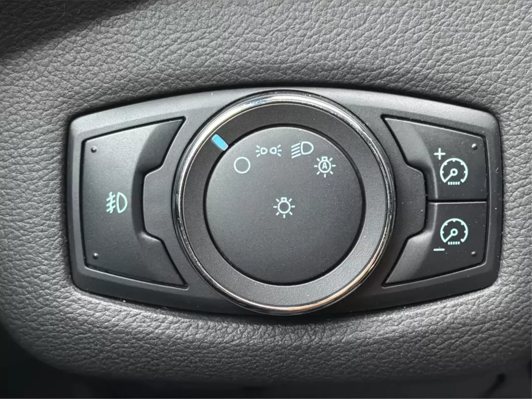 2013 Ford Escape SEL (1FMCU9H99DU) with an Other engine, located at 401 Woodman Dr, Riverside, OH, 45431, (937) 908-9800, 39.760899, -84.123421 - 2013 Ford Escape SEL - Photo#17