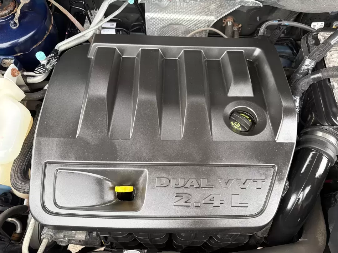 2014 Jeep Patriot Latitude (1C4NJRFB0ED) with an 2.4L I-4 DOHC engine, located at 1099 N County Rd 25A , Troy, OH, 45373, (937) 908-9800, 40.057079, -84.212883 - One Owner - Photo#11