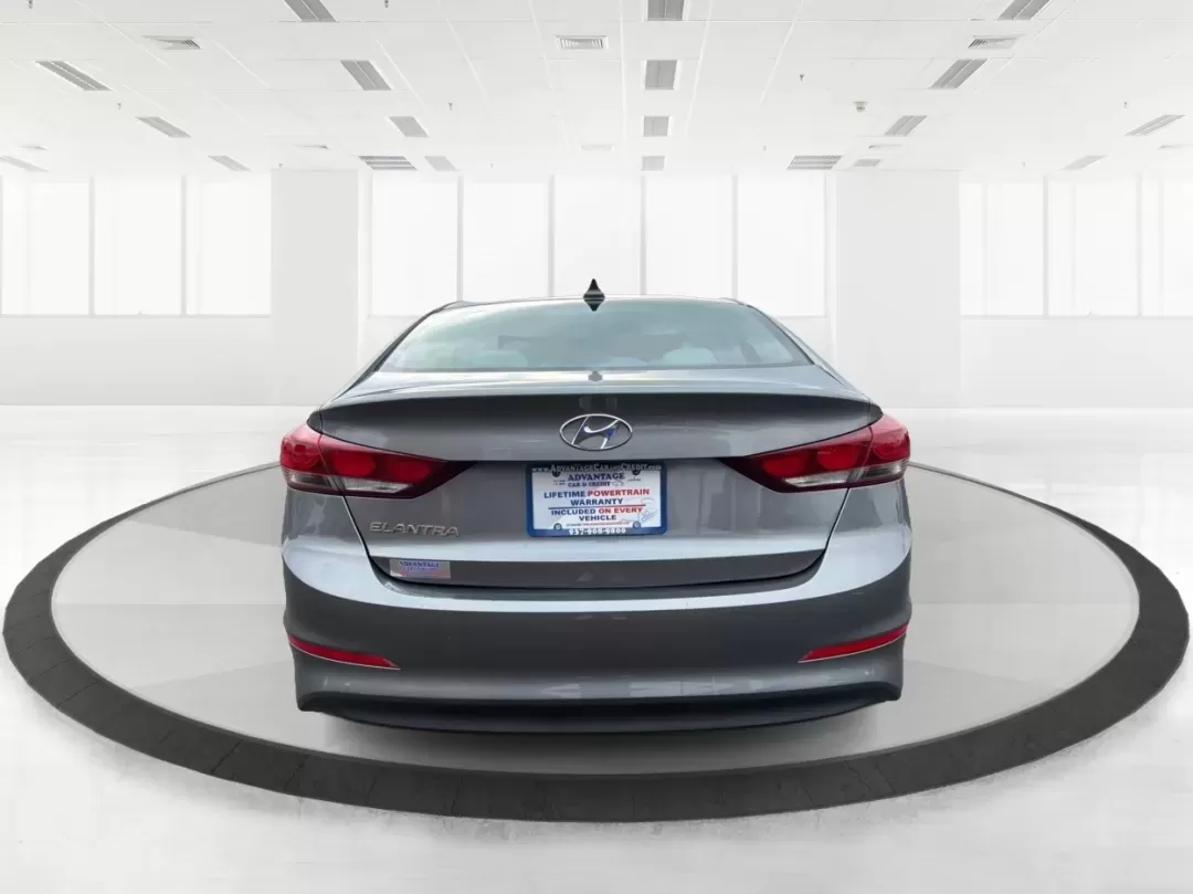 2018 Hyundai Elantra SEL (5NPD84LF2JH) with an Nu 2L I-4 DOHC engine, located at 1099 N County Rd 25A , Troy, OH, 45373, (937) 908-9800, 40.057079, -84.212883 - 2018 Hyundai Elantra SEL - Photo#3