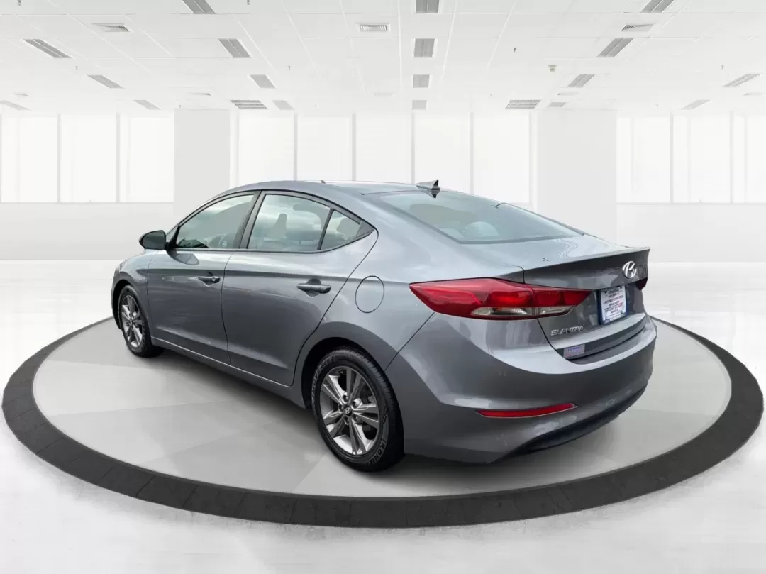 2018 Hyundai Elantra SEL (5NPD84LF2JH) with an Nu 2L I-4 DOHC engine, located at 1099 N County Rd 25A , Troy, OH, 45373, (937) 908-9800, 40.057079, -84.212883 - 2018 Hyundai Elantra SEL - Photo#4