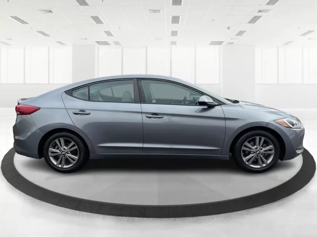 2018 Hyundai Elantra SEL (5NPD84LF2JH) with an Nu 2L I-4 DOHC engine, 6A transmission, located at 4508 South Dixie Dr, Moraine, OH, 45439, (937) 908-9800, 39.689976, -84.218452 - **Discover Your Next Adventure with the 2018 Hyundai Elantra SEL at Advantage Car and Credit - Troy**<br /> <br /> Are you in search of a reliable and stylish sedan for your daily commute, family outings, or weekend getaways? Look no further than the 2018 Hyundai Elantra SEL, available now at Advant - Photo#1