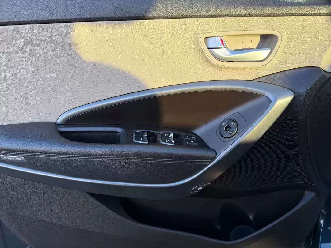 2017 Hyundai Santa Fe 2.4L (5NMZT3LBXHH) with an Theta II 2.4L I-4 gasoline direct injection engine, located at 880 E. National Road, Vandalia, OH, 45377, (937) 908-9800, 39.891918, -84.183594 - 2017 Hyundai Santa Fe 2.4L - Photo#16