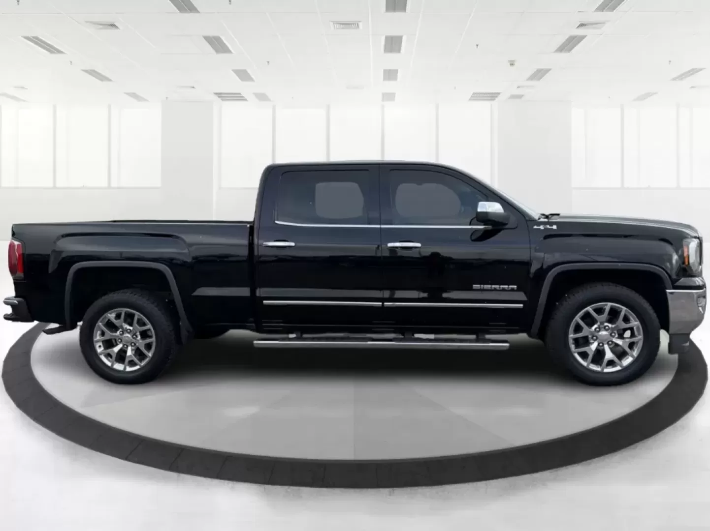 2017 GMC Sierra 1500 SLT (3GTU2NEC8HG) with an EcoTec3 6.2L V-8 gasoline direct injection engine, located at 880 E. National Road, Vandalia, OH, 45377, (937) 908-9800, 39.891918, -84.183594 - **Discover the Perfect Blend of Power and Comfort with the 2017 GMC Sierra 1500 SLT**<br /> <br /> Are you searching for a versatile vehicle that can handle everything from family road trips to weekend adventures? Look no further than the 2017 GMC Sierra 1500 SLT, now available at Advantage Car and - Photo#1