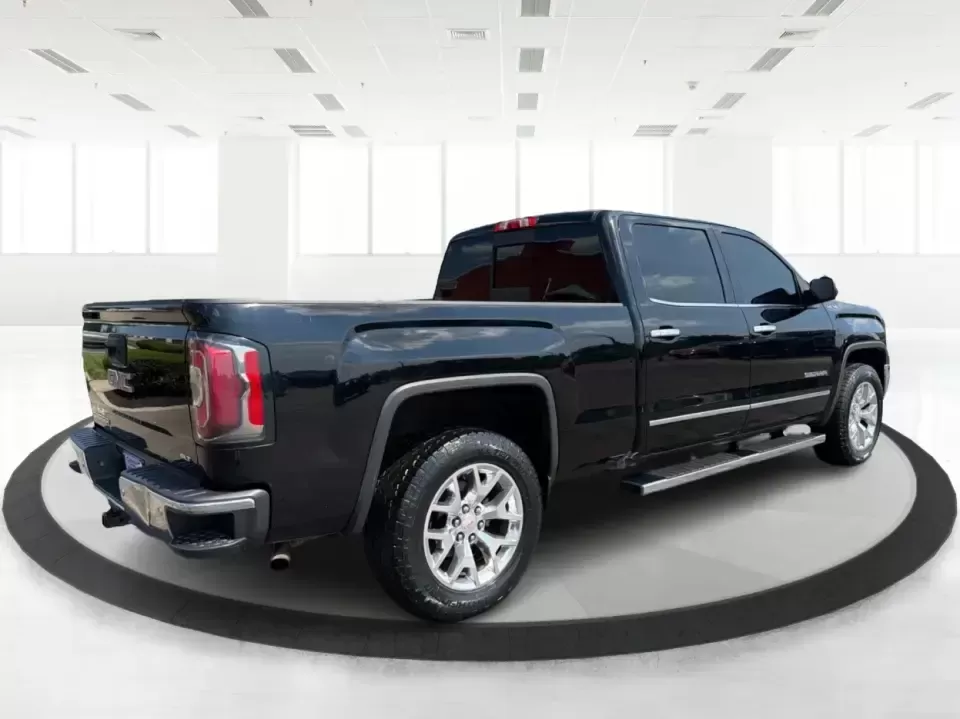 2017 GMC Sierra SLT (3GTU2NEC8HG) with an 5.3L V8 engine, 8-speed automatic transmission, located at 8750 N County Rd 25A, Piqua, OH, 45356, (937) 908-9800, 40.164391, -84.232513 - Need a truck that can handle weekday work, weekend lake runs, and Ohio winters without feeling like you're sacrificing comfort? This 2017 GMC Sierra 1500 SLT 4WD is built for real life in and around Piqua-whether you're towing on Friday, loading up the crew for a Saturday project, or heading up I75- Photo#2