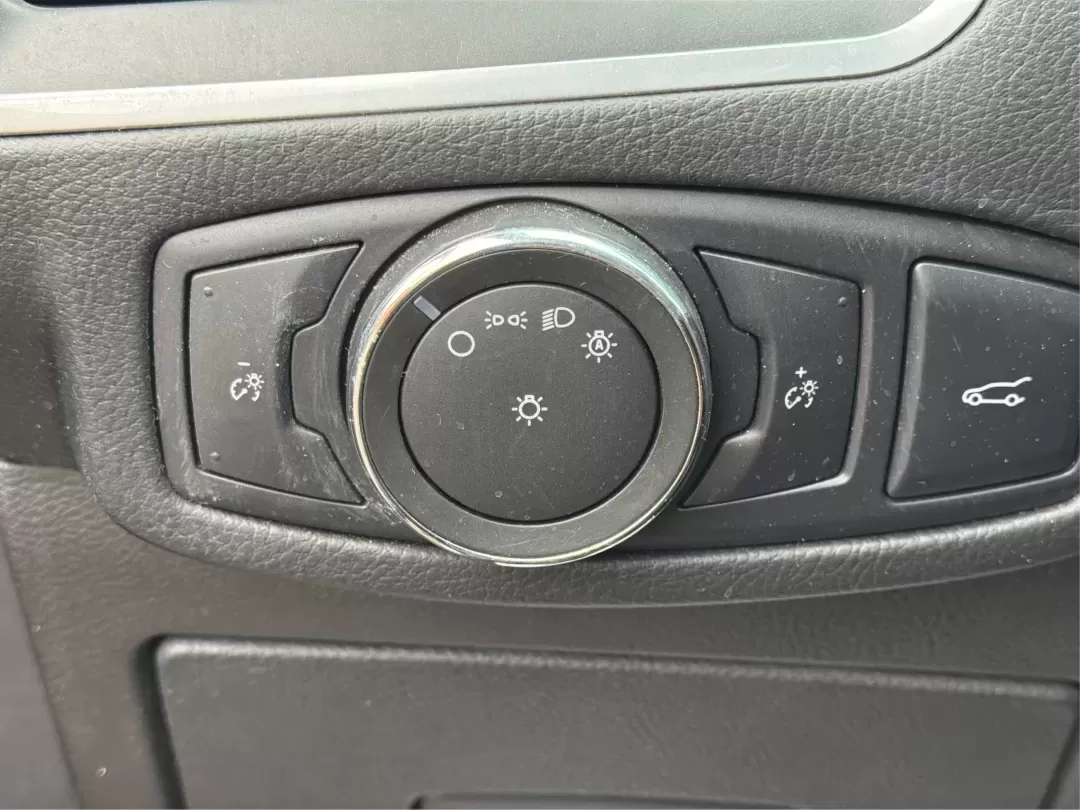 2017 Ford Edge Titanium (2FMPK4K93HB) with an Other engine, located at 880 E. National Road, Vandalia, OH, 45377, (937) 908-9800, 39.891918, -84.183594 - 2017 Ford Edge Titanium - Photo#16