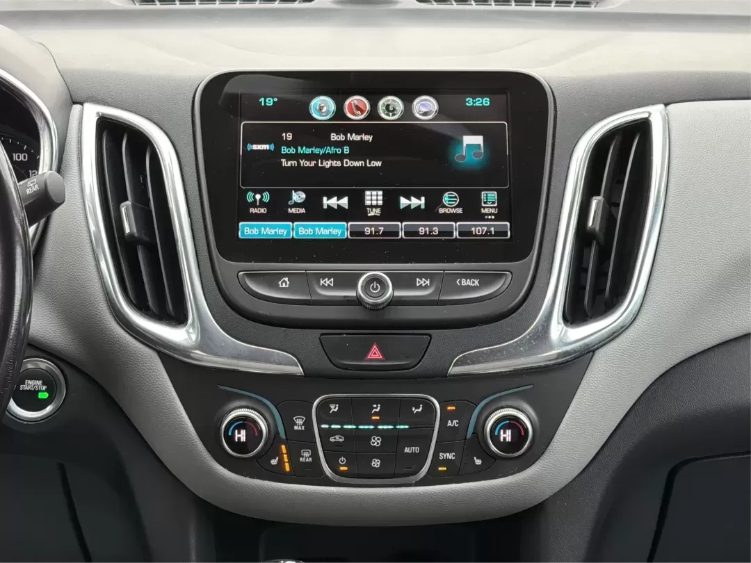 2018 Chevrolet Equinox LT (3GNAXTEX8JS) with an 2L I-4 gasoline direct injection engine, located at 1230 East Main St, Xenia, OH, 45385, (937) 908-9800, 39.688026, -83.910172 - 2018 Chevrolet Equinox LT - Photo#12