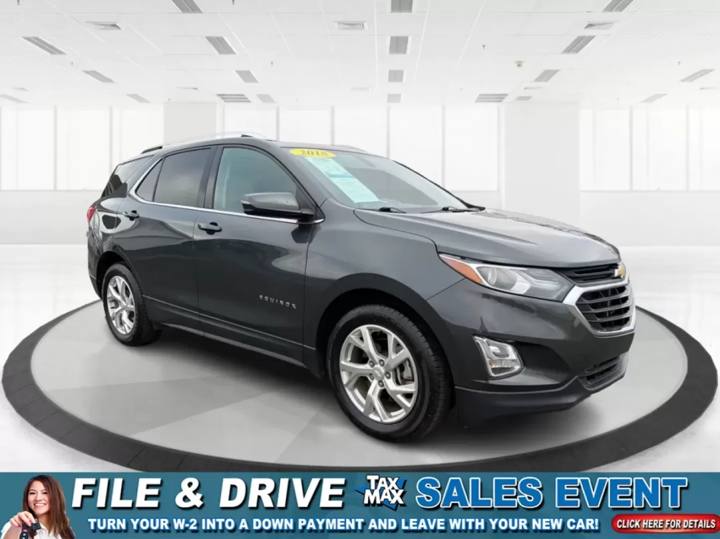 2018 Chevrolet Equinox LT (3GNAXTEX8JS) with an 2L I-4 gasoline direct injection engine, 6A transmission, located at 1230 East Main St, Xenia, OH, 45385, (937) 908-9800, 39.688026, -83.910172 - Are you ready for your next adventure? Whether you're embarking on a weekend getaway with family or tackling the daily commute with style, the 2018 Chevrolet Equinox LT is the perfect companion for all of life's journeys. This SUV, available at Advantage Car and Credit in Xenia, OH, combines versati - Photo#0