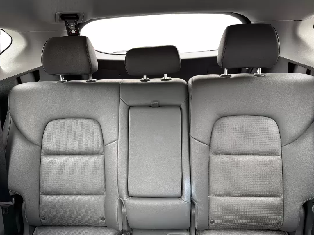 2017 Hyundai Tucson SE Plus (KM8J3CA49HU) with an Nu 2L I-4 gasoline direct injection engine, located at 1230 East Main St, Xenia, OH, 45385, (937) 908-9800, 39.688026, -83.910172 - **Explore New Horizons with the 2017 Hyundai Tucson SE Plus! Perfect for Family Adventures and Daily Commuting!**<br /> <br /> Are you ready to elevate your driving experience? The 2017 Hyundai Tucson SE Plus is not just a vehicle; it's a gateway to endless adventures and family outings. Whether you - Photo#14