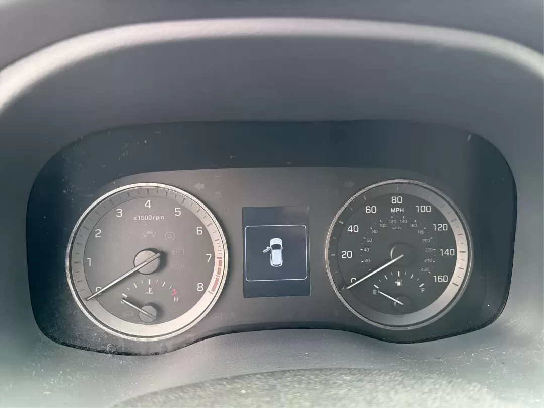 2017 Hyundai Tucson SE Plus (KM8J3CA49HU) with an Nu 2L I-4 gasoline direct injection engine, located at 1230 East Main St, Xenia, OH, 45385, (937) 908-9800, 39.688026, -83.910172 - **Explore New Horizons with the 2017 Hyundai Tucson SE Plus! Perfect for Family Adventures and Daily Commuting!**<br /> <br /> Are you ready to elevate your driving experience? The 2017 Hyundai Tucson SE Plus is not just a vehicle; it's a gateway to endless adventures and family outings. Whether you - Photo#15