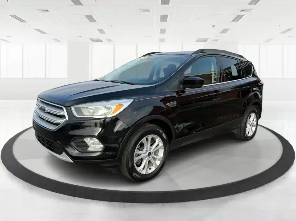 2018 Ford Escape SE (1FMCU9GD6JU) with an 1.5L L4 DOHC 16V engine, 6A transmission, located at 1184 Kauffman Ave, Fairborn, OH, 45324, (937) 908-9800, 39.807072, -84.030914 - Are you looking for the perfect vehicle that can handle your busy lifestyle while keeping you comfortable and safe? Look no further than this 2018 Ford Escape SE at Advantage Car and Credit in Piqua, OH. This versatile SUV is ideal for families on the go, weekend adventurers, and even commuters who - Photo#8