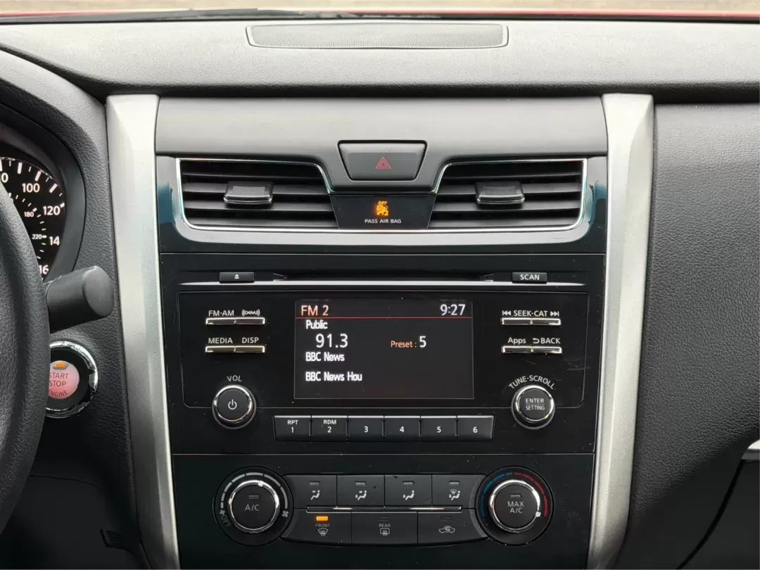 2015 Nissan Altima 2.5 S (1N4AL3AP2FC) with an 2.5L I-4 DOHC engine, located at 1230 East Main St, Xenia, OH, 45385, (937) 908-9800, 39.688026, -83.910172 - 2015 Nissan Altima 2.5 S - Photo#13