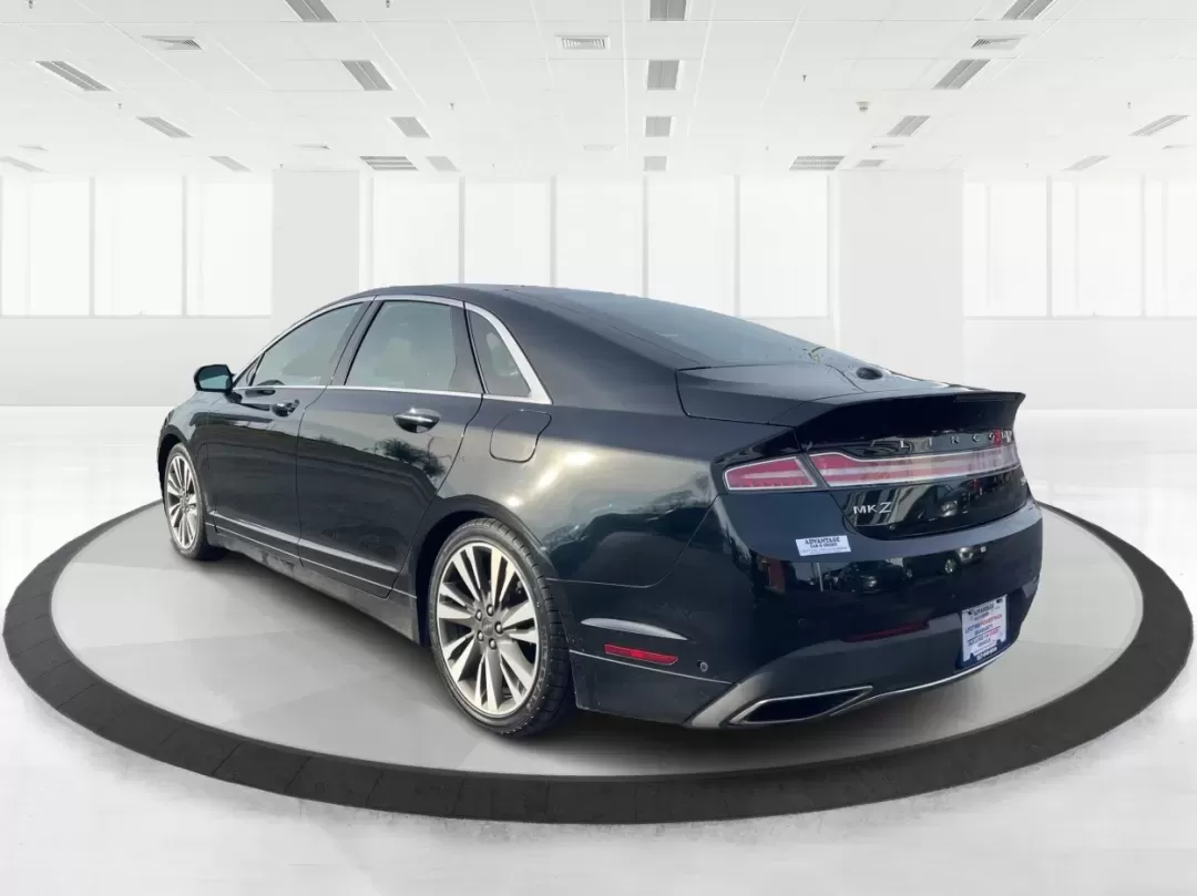 2017 Lincoln MKZ Reserve (3LN6L5FC1HR) with an Other engine, located at 1230 East Main St, Xenia, OH, 45385, (937) 908-9800, 39.688026, -83.910172 - Are you ready to elevate your daily commute or weekend getaways? Look no further than this stunning 2017 Lincoln MKZ Reserve, the perfect sedan for those who appreciate luxury and performance. At Advantage Car and Credit - Piqua, located at 8750 N County Rd 25A in Piqua, OH 45356, we offer flexible - Photo#4