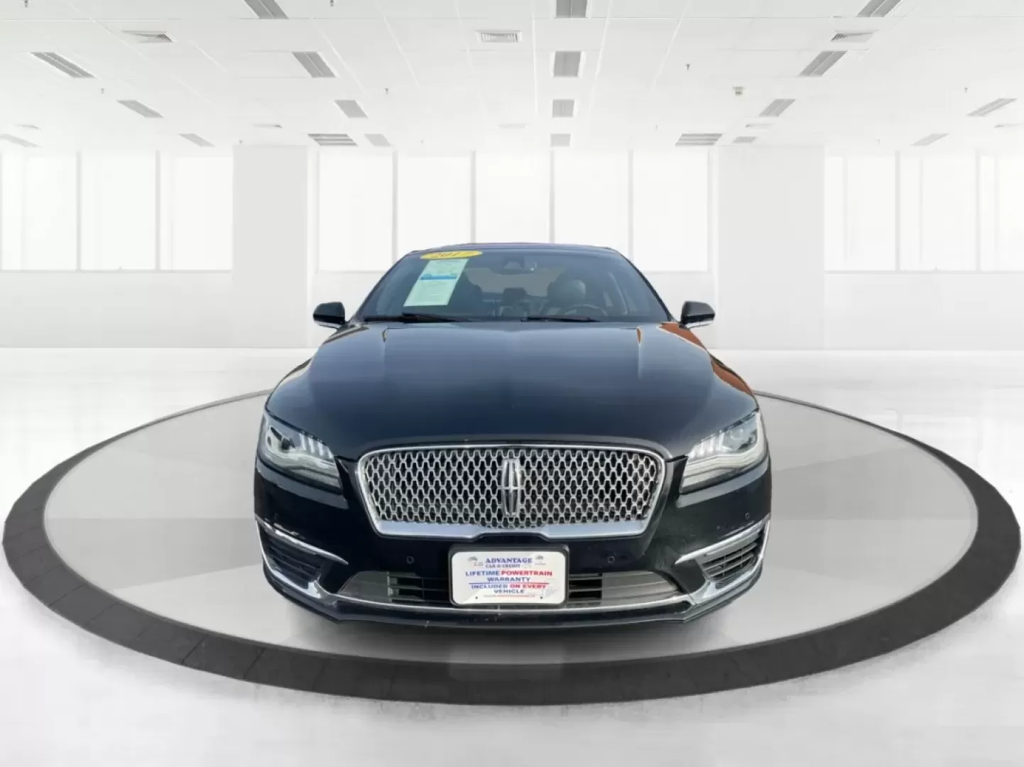 2017 Lincoln MKZ Reserve (3LN6L5FC1HR) with an 3.7L V6 DOHC 24V engine, 6A transmission, located at 1230 East Main St, Xenia, OH, 45385, (937) 908-9800, 39.688026, -83.910172 - Are you ready to elevate your daily commute or weekend getaways? Look no further than this stunning 2017 Lincoln MKZ Reserve, the perfect sedan for those who appreciate luxury and performance. At Advantage Car and Credit - Piqua, located at 8750 N County Rd 25A in Piqua, OH 45356, we offer flexible - Photo#7