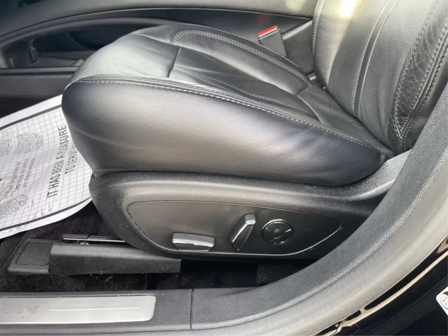 2017 Lincoln MKZ Reserve (3LN6L5FC1HR) with an 3.7L V6 DOHC 24V engine, 6A transmission, located at 1230 East Main St, Xenia, OH, 45385, (937) 908-9800, 39.688026, -83.910172 - Are you ready to elevate your daily commute or weekend getaways? Look no further than this stunning 2017 Lincoln MKZ Reserve, the perfect sedan for those who appreciate luxury and performance. At Advantage Car and Credit - Piqua, located at 8750 N County Rd 25A in Piqua, OH 45356, we offer flexible - Photo#18