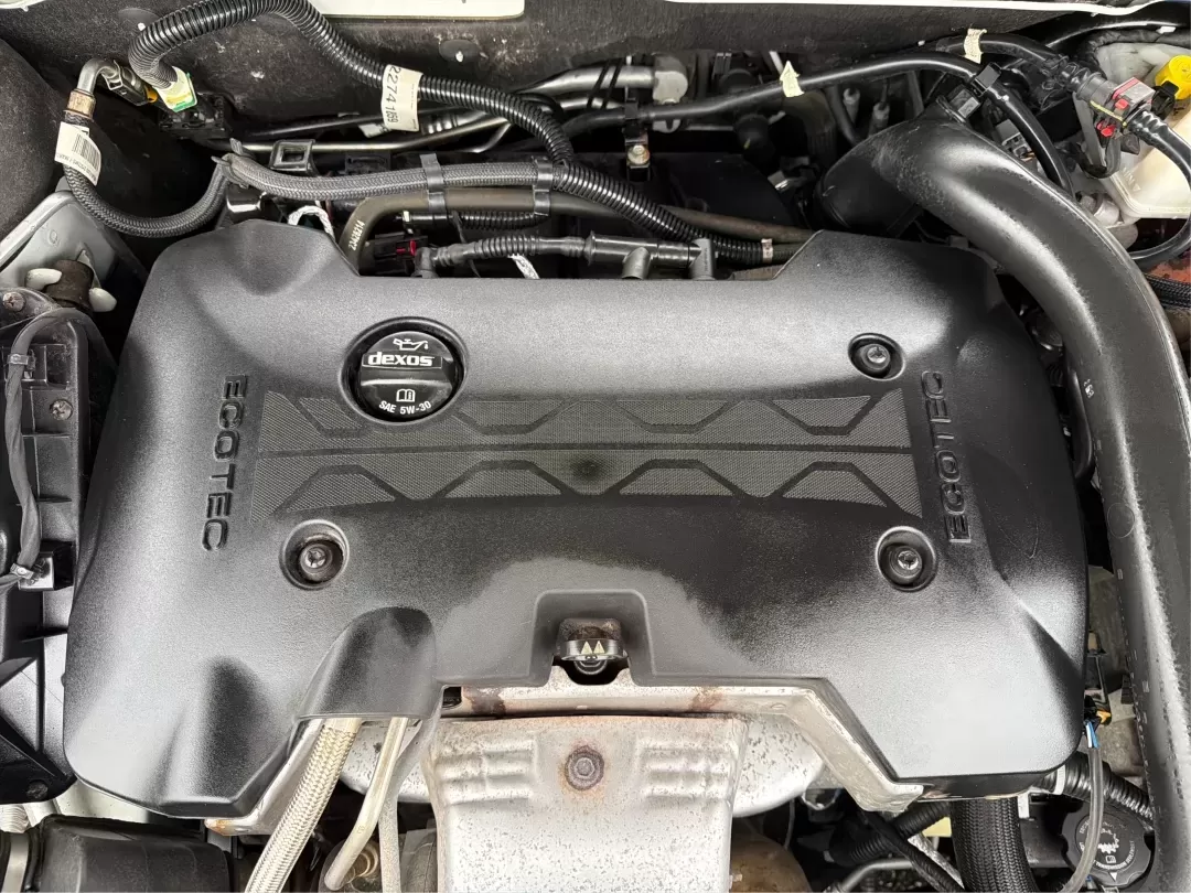 2016 Buick Regal Turbo Premium II (2G4GS5GX7G9) with an 2L I-4 gasoline direct injection engine, located at 8750 N County Rd 25A, Piqua, OH, 45356, (937) 908-9800, 40.164391, -84.232513 - **Discover the Perfect Blend of Luxury and Affordability with This 2016 Buick Regal at Advantage Car and Credit Piqua!**<br /> <br /> Are you in the market for a sophisticated sedan that effortlessly combines style, comfort, and performance? Look no further than this stunning 2016 Buick Regal Turbo - Photo#11