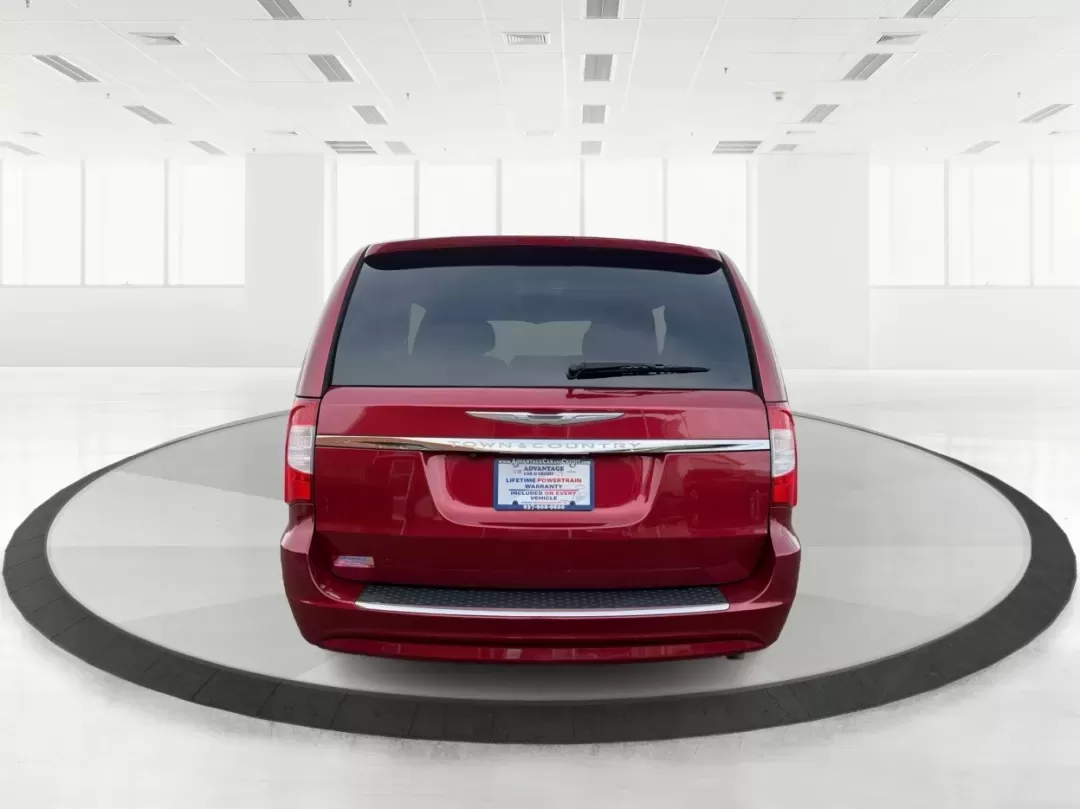 2015 Chrysler Town and Country Touring (2C4RC1BG4FR) with an 3.6L V-6 DOHC engine, located at 8750 N County Rd 25A, Piqua, OH, 45356, (937) 908-9800, 40.164391, -84.232513 - If you're searching for the perfect family vehicle that combines spaciousness, comfort, and advanced features, look no further than the 2015 Chrysler Town and Country Touring van available at Advantage Car and Credit in Piqua, OH. This passenger van is an ideal solution for growing families who ne - Photo#3