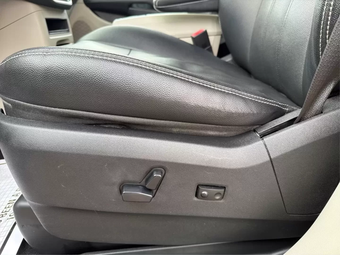 2015 Chrysler Town and Country Touring (2C4RC1BG4FR) with an 3.6L V-6 DOHC engine, located at 8750 N County Rd 25A, Piqua, OH, 45356, (937) 908-9800, 40.164391, -84.232513 - If you're searching for the perfect family vehicle that combines spaciousness, comfort, and advanced features, look no further than the 2015 Chrysler Town and Country Touring van available at Advantage Car and Credit in Piqua, OH. This passenger van is an ideal solution for growing families who ne - Photo#18